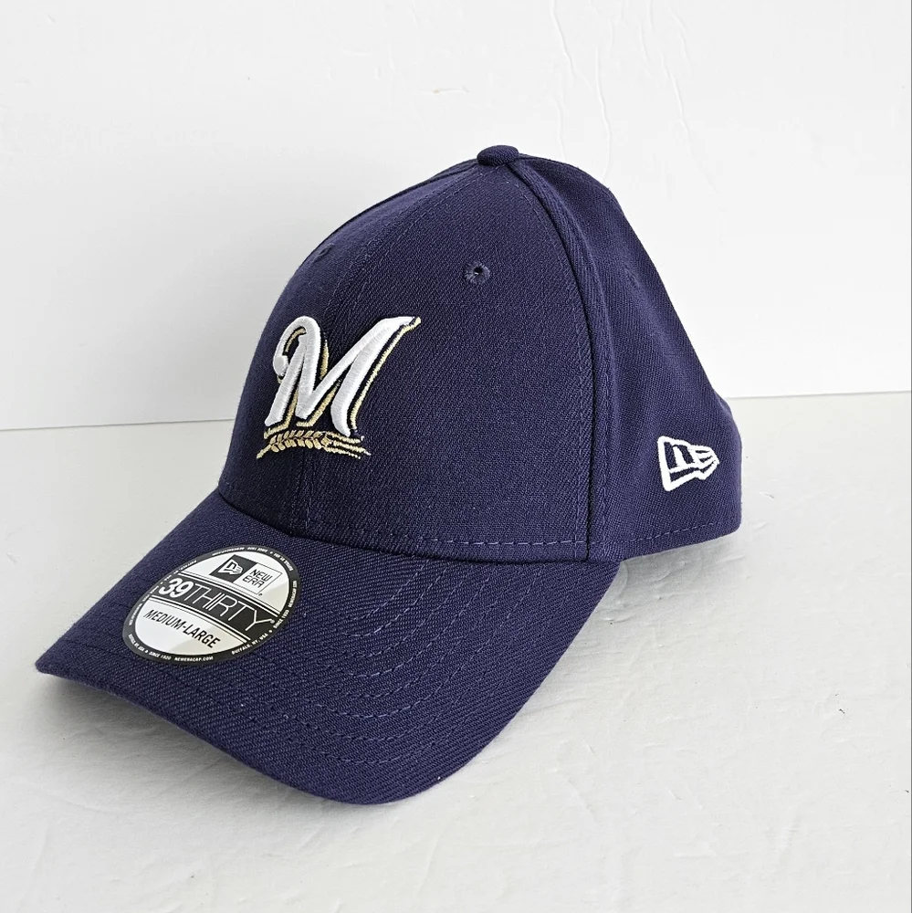 New‎ Milwaukee Brewers Hat MLB Baseball New Era Classic 39THIRTY Cap Size M/L
